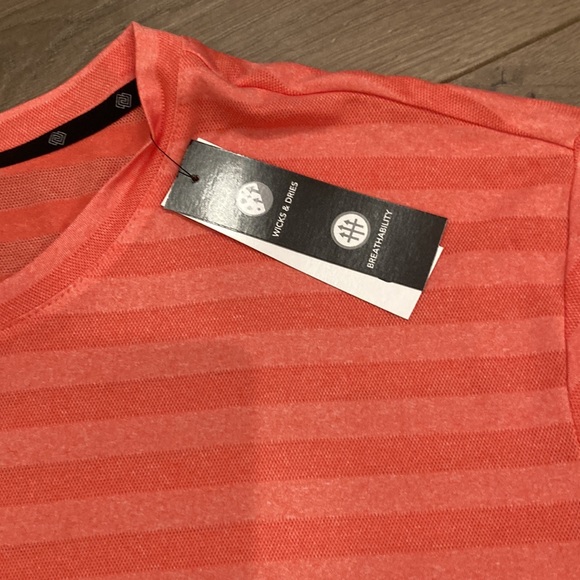 Mens Zelos XXL coral stripe wicking and breathability shirt! Great for the gym - Picture 3 of 7